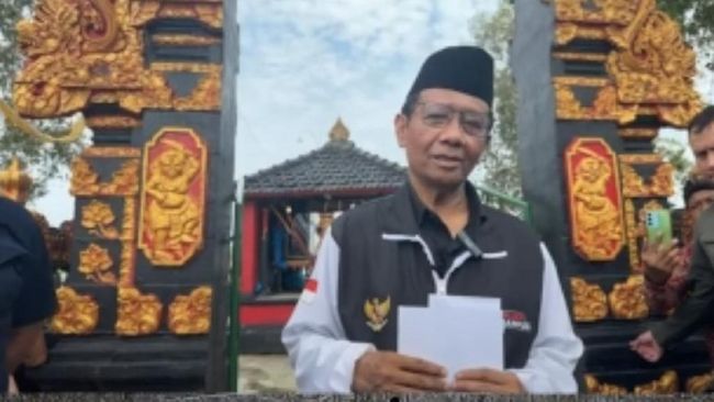 Mahfud Deklarasi Mundur dari Kabinet di Pura Ulun Danu, Maknanya Ini