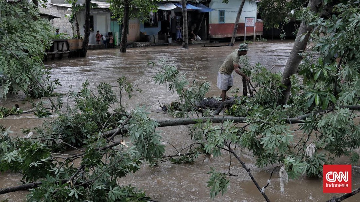 FOTO: Banjir Kembali Rendam Cipinang Melayu Jakarta Timur