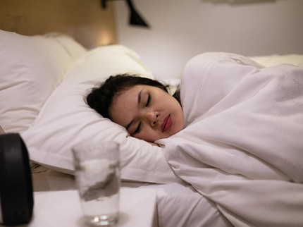 Tidur Jam Berapa yang Bikin Gemuk? Ini Kata Pakar