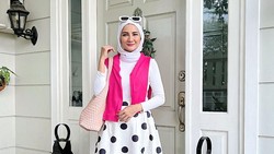 Alasan Natalie Sarah Tak Khawatir dengan Masalah Asmara Anaknya