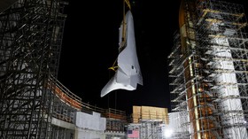 FOTO: Pesawat Ulang Alik NASA Endeavour Jadi Museum Raksasa