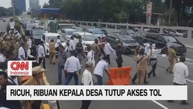 VIDEO: Ricuh, Ribuan Kepala Desa Tutup Akses Tol
