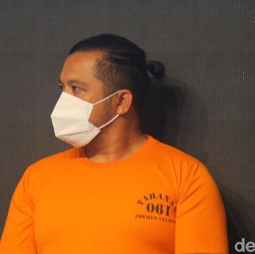 Tampang Dokter Gadungan Elwizan Aminudin, Tipu Klub Elit hingga Timnas