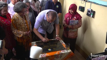 Chairul Tanjung Resmikan Perpustakaan Bung Hatta SMAN 1 Jakarta