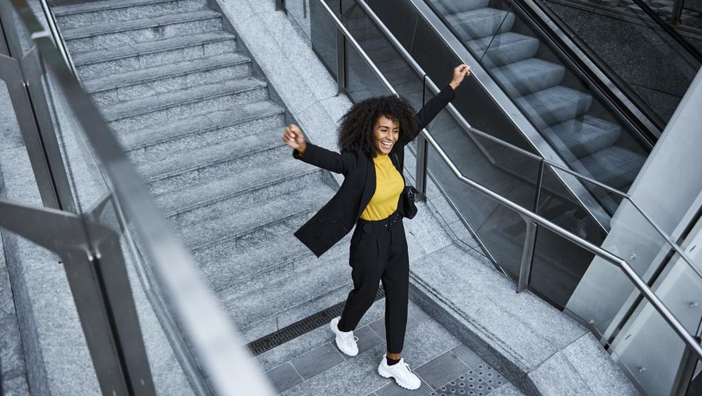 4 Zodiak Ini Katanya Paling Punya Karier Cemerlang, Ada Kamu?