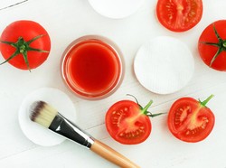 10 Bahan Masker Alami untuk Memutihkan Wajah, Bisa Bikin Glowing Juga