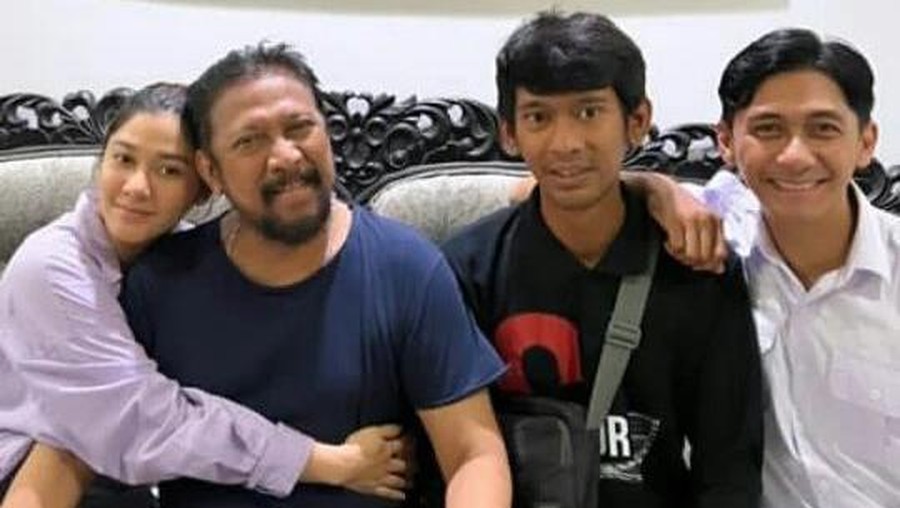 Keluarga Lydia Kandou dan Jamal Mirdad