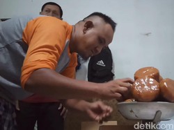 Harga Bahan Baku Melambung Bikin Orderan Dodol Imlek Melempem