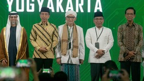 VIDEO: Pengamat Ungkap Makna Kehadiran Jokowi di Harlah NU
