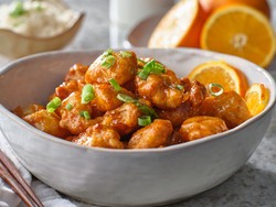 Tanggal 15 Juli 2025 Memperingati Hari Apa? Peringatan Unik Hari Ayam Saus Jeruk