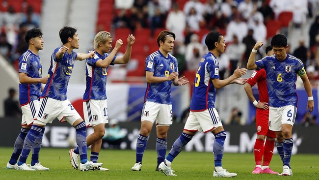 Dua raksasa Asia Iran dan Jepang akan bertemu di perempat final Piala Asia 2023, Sabtu (3/2). Laga Iran vs Jepang menjadi final kecepatan di Piala Asia 2023.