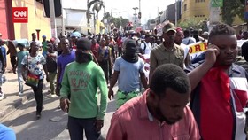 VIDEO: Gelombang Kekerasan Meningkat di Haiti, Ratusan Warga Demo