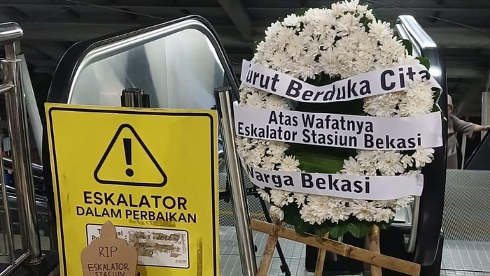 100 Hari Eskalator Stasiun Bekasi Mati, Penumpang: Turut Berduka Cita