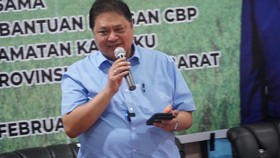 Airlangga Ungkap Blokir Anggaran K/L Rp50 T Buat Ongkosi Subsidi Pupuk