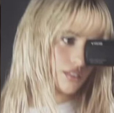 Lirik Lagu GODSPEED - Camila Cabello