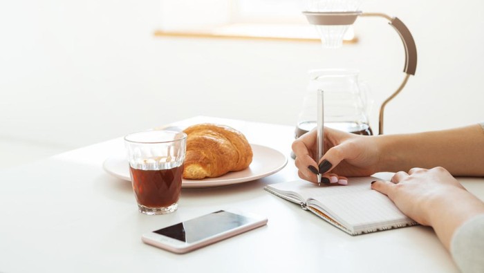 5 Minuman Sehat di Pagi Hari yang Bagus untuk Menguatkan Kecerdasan Otak