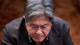 Choi Min-sik Diincar Jadi Profesor di Drama The Boy in the Last Row