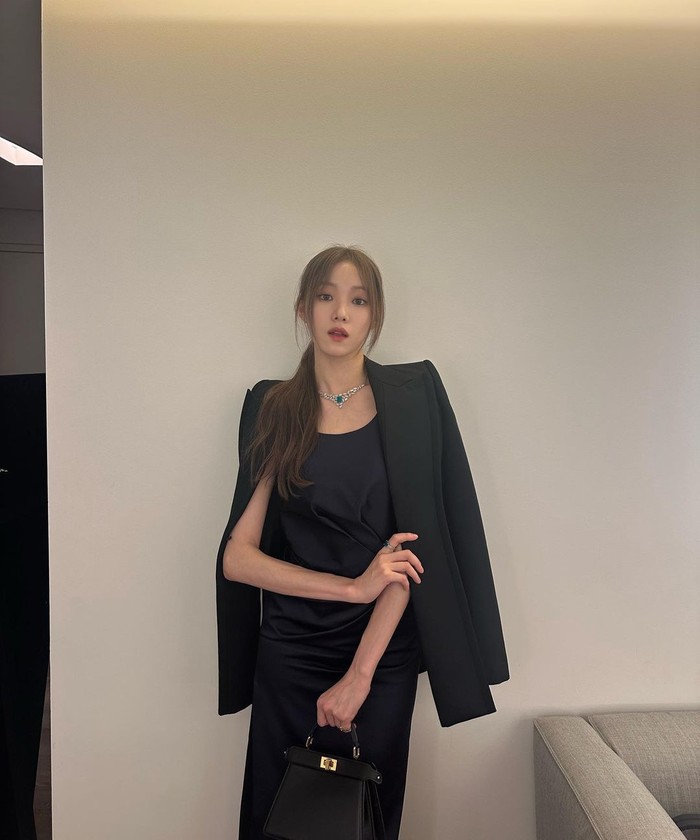 Lee Sung Kyung dengan jumlah 15,3 juta pengikut menjadi salah satu aktris dengan pengikut terbanyak. Namanya semakin melejit setelah membintangi “Weightlifting Fairy Kim Bok Joo”./ Foto: instagram.com/heybiblee