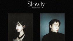 Lirik Lagu Slowly - I.M Monsta X featuring Heize