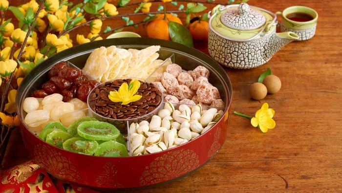 Selalu Hadir Saat Imlek, Ini Makna di Balik Setiap Manisan Wadah Segi Delapan