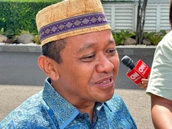 Bahlil Bantah Prabowo Jatuh Sakit: Kemarin Lagi Sama Saya