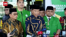 VIDEO: Jokowi Soal Isu Politisasi Bansos: Kan Sudah Persetujuan di DPR