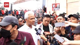 VIDEO: UGM-UII Kritik Jokowi, Ganjar: Menyelamatkan Demokrasi