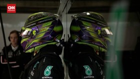 VIDEO: Hamilton Resmi Pindah dari Mercedes ke Ferrari di F1 2025