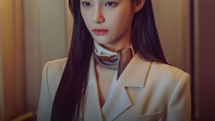 Fakta Menarik Hong Suzu, Aktris-Model yang Membintangi Drakor The Impossible Heir