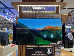 Video: Diskon Heboh Smart LED TV 65 UHD di Transmart Full Day Sale