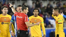 Hasil Liga Spanyol: Barcelona Menang, Wonderkid Blaugrana Diusir Wasit