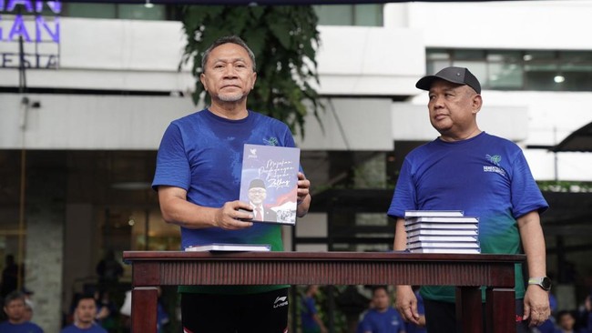 Menteri Perdagangan, Zulkifli Hasan, membeberkan capaian kinerjanya selama memimpin Kemendag, salah satunya saat mengatasi kelangkaan migor dengan singkat.
