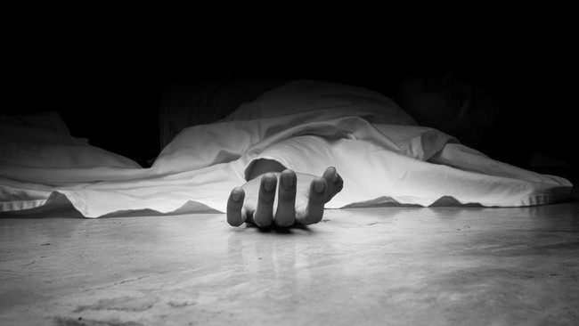 Seorang remaja 16 tahun tewas usai dicekoki narkoba dan dilecehkan sejumlah pria di sebuah hotel kawasan Senopati, Jakarta Selatan. Berikut sejumlah faktanya.