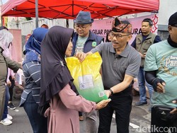 Pj Bupati Kuningan Raden Iip Hidajat Diganti