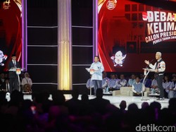 Debat Terakhir, Anak-anak PMI yang Terlantar Luput dari Sorotan Para Capres