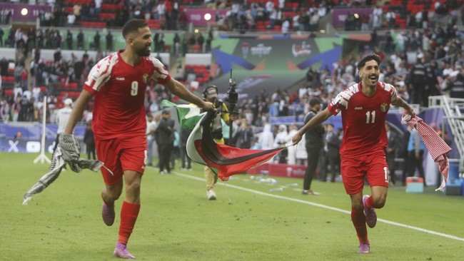 Semifinal Piala Asia 2023 akan jadi pentas debutan Yordania di babak empat besar yang dikepung tiga tim juara turnamen ini.