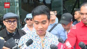 VIDEO: Gibran soal Kritik Akademisi ke Jokowi: Tanya yang Bersangkutan