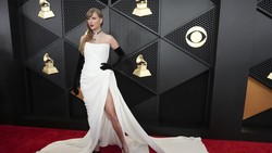 Taylor Swift Kena Nyinyir Dituding Cuekin Celine Dion di Grammy
