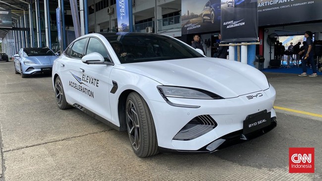 Sedan listrik Ioniq 6 akan punya pesaing dari China, BYD Seal, yang kemungkinan besar dijual lebih murah di bawah Rp1 miliar.
