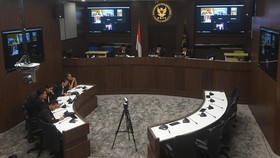 Bertemu dengan Hasyim di Sidang DKPP, Korban Sempat Ditangani Psikolog