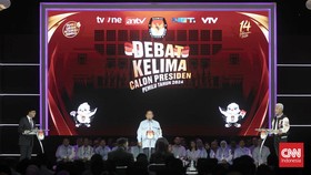 FOTO: Makan Gratis Vs Internet Gratis di Debat Terakhir Capres