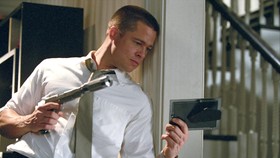 Brad Pitt Disebut Emoh Beri Saran Soal Serial Mr. & Mrs. Smith