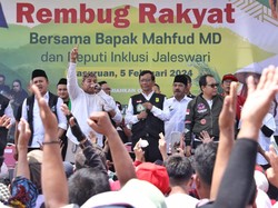 Mahfud Sebut Pendidikan & Internet Gratis Bisa Perbanyak Lapangan Kerja