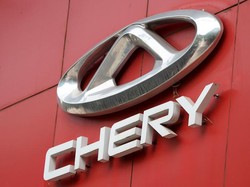 Perang Dagang Amerika Serikat Berdampak ke Merek Mobil China di Indonesia?