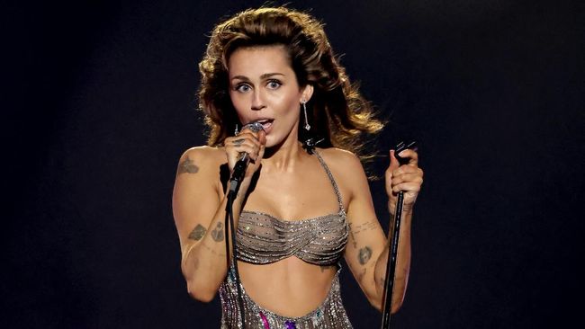 Miley Cyrus dan Post Malone mengungkapkan rasa terima kasih usai dilibatkan sebagai kolaborator dalam album terbaru Beyonce, Cowboy Carter.