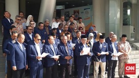 Dipimpin Rektor, Maklumat Kebangsaan UMS Sindir Nepotisme Jokowi