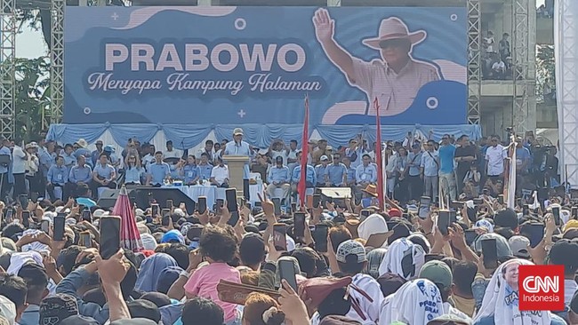 Capres nomor 2 Prabowo Subianto dijadwalkan hadir ke Konser Indonesia Maju di Stadion Baharoedin Siregar, Lubuk Pakam, Deli Serdang.