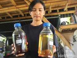 Keren! Komunitas Get Plastic Sulap Sampah Plastik Jadi Solar dan Bensin