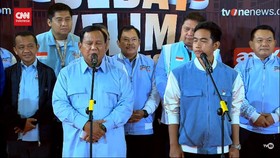 VIDEO: Terawan di Barisan Pendukung Prabowo-Gibran Usai Debat Capres