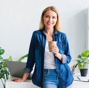 4 Sifat Perempuan Sebagai Anak Sulung, Punya Jiwa Pemimpin!